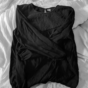 Black quarter sleeve shirt